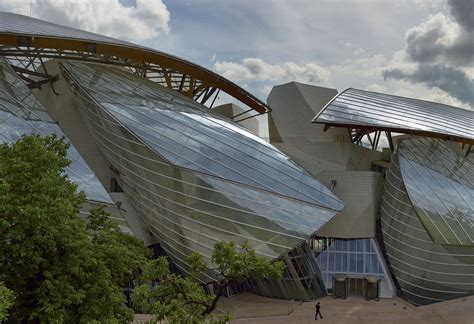 new louis vuitton museum paris|louis vuitton art gallery paris.